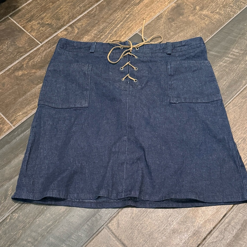 EUC Tracy Evans Stretch Denim Skirt